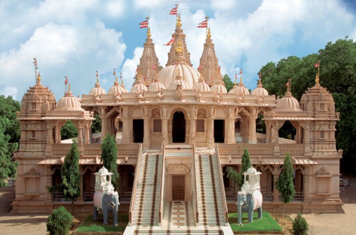 Baps Shree Swaminarayan Mandir, Atladra, Vadodara, Gujarat - Vushii.com Baps Shree Swaminarayan Mandir, Atladra, Vadodara, Gujarat - Vushii.com
